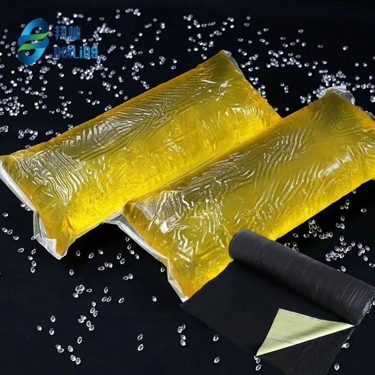 Vesitiivis kattokalvo kuumasulateliima